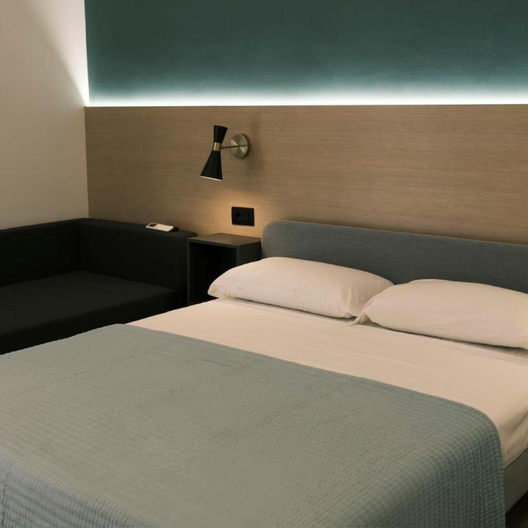 My Maison Italy GuestHouse - Camera Tripla con Bagno Privato - 5