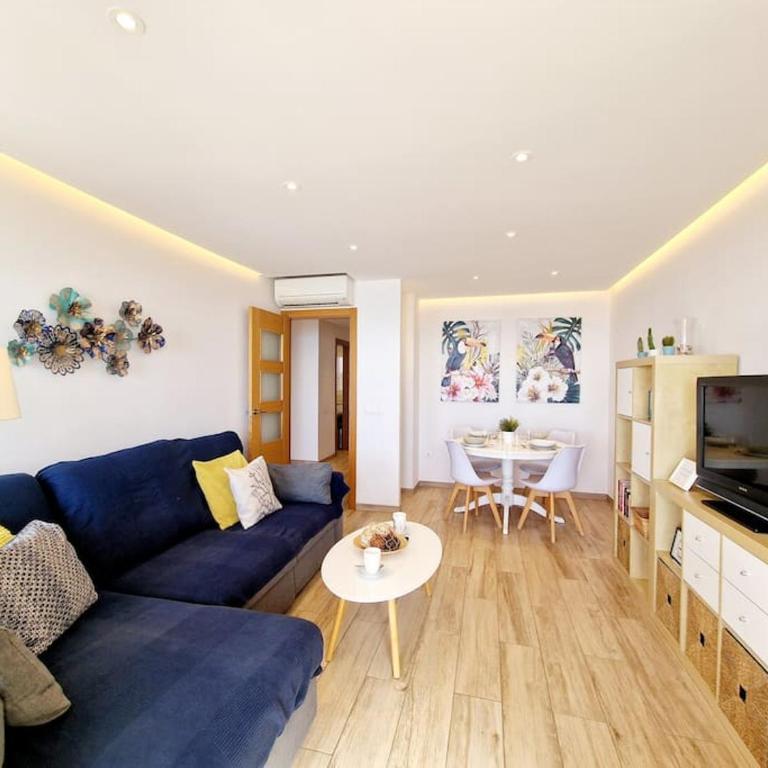 Beachfront Dream: Prime Location with Sea Views - Apartamento de 2 dormitorios - 32