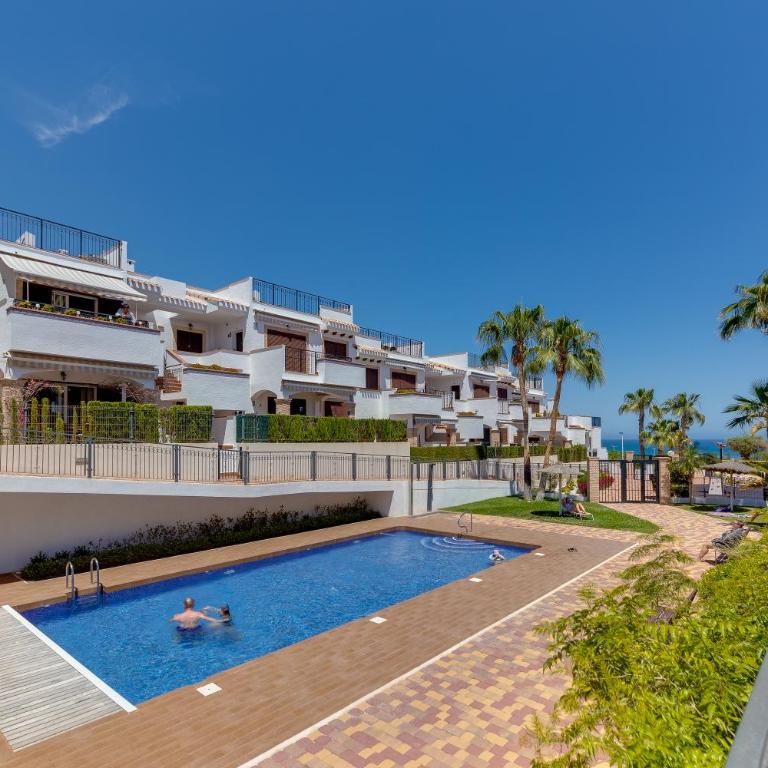 Azul Beach - Three-Bedroom Apartment - 23