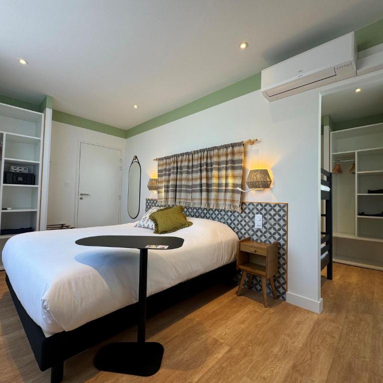 Hôtel du Midi Plage - Chambre Familiale avec Terrasse - 2