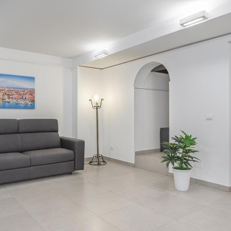 GuestHost - Parco Falcone Borsellino Modern Flat - Appartamento con 1 Camera da Letto - 3