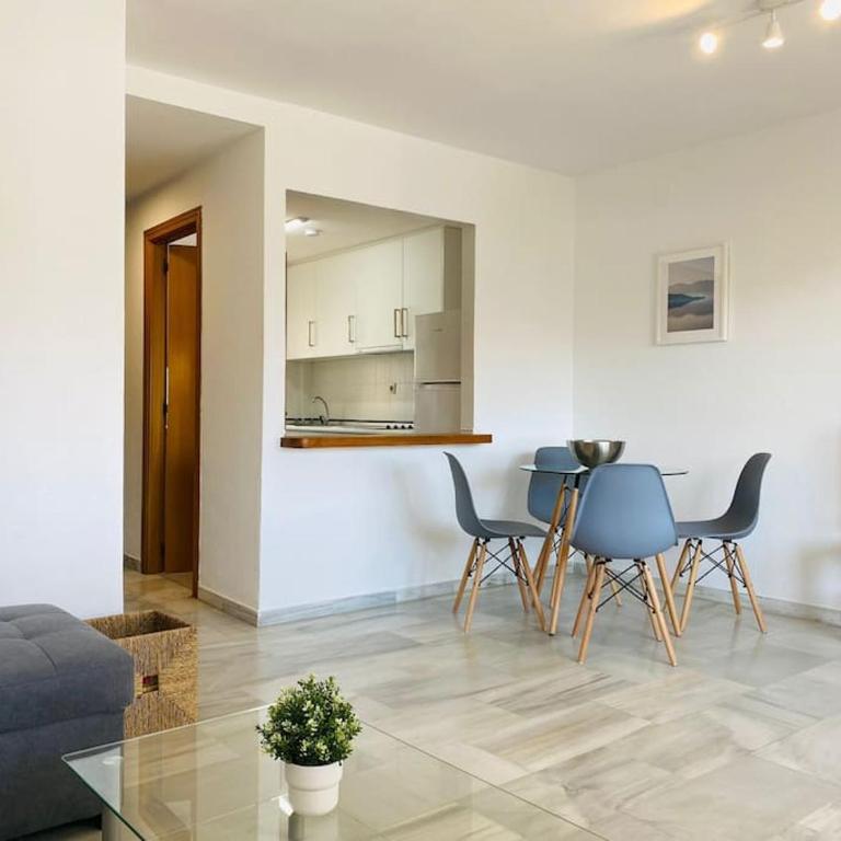Fantástico dúplex con piscina, parking & solárium - Two-Bedroom Apartment - 11