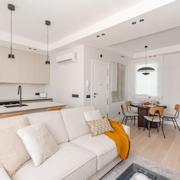 Chueca IV calle Escorial 2BR 2BH - Apartamento de 2 dormitorios - 1
