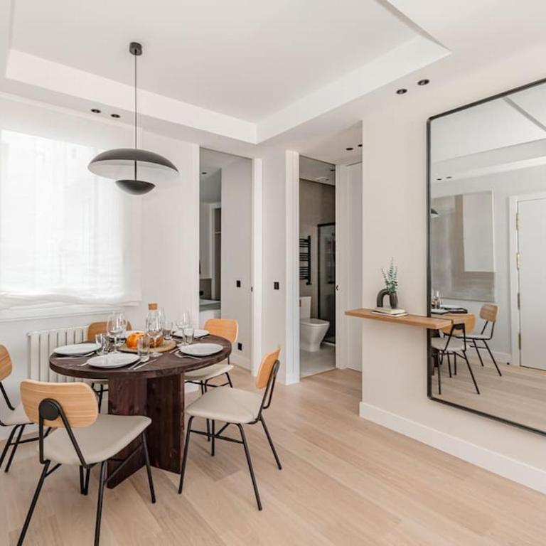 Chueca IV calle Escorial 2BR 2BH - Apartamento de 2 dormitorios - 4