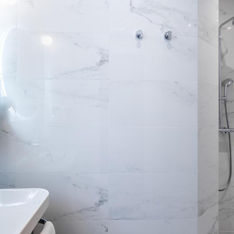 Hotel Astoria - Astotel - Chambre Quadruple - 6