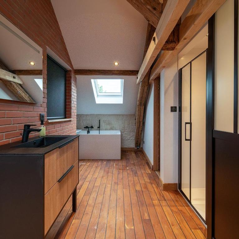 Evasion chic, spa et sauna sous les toits - Appartement 1 Chambre - 3