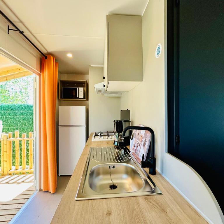 Camping La Dune - Mobil-home Confort FOREST Climatisé (6 personnes) - 2