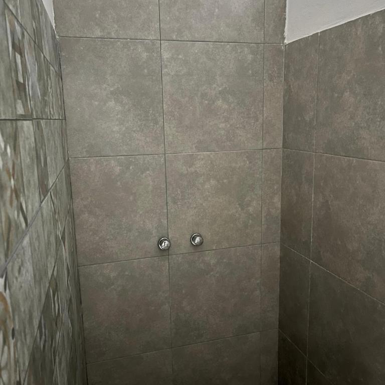 Dale Hostel - Habitación Compartida Mixta - 4