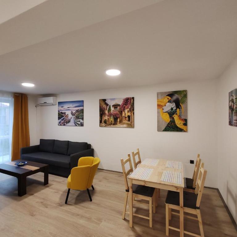 Sweet house - Two-Bedroom Apartment - 4