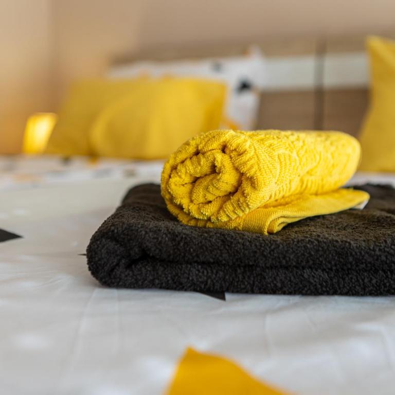 Kaldrma Guesthouse - Double Room with Private External Bathroom - 3