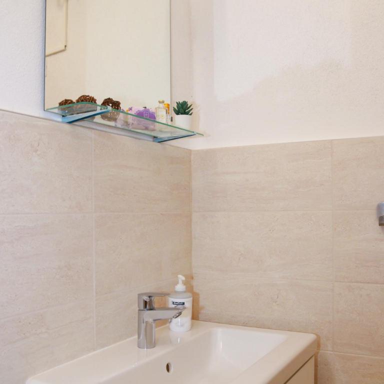U Zone Apartment - One-Bedroom Apartment - 17