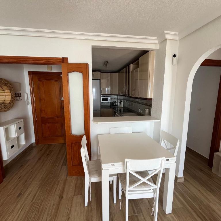 Apartamentos Turísticos Isla Grosa - Apartamento Ático - 46
