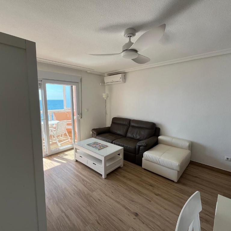 Apartamentos Turísticos Isla Grosa - Apartamento Ático - 10