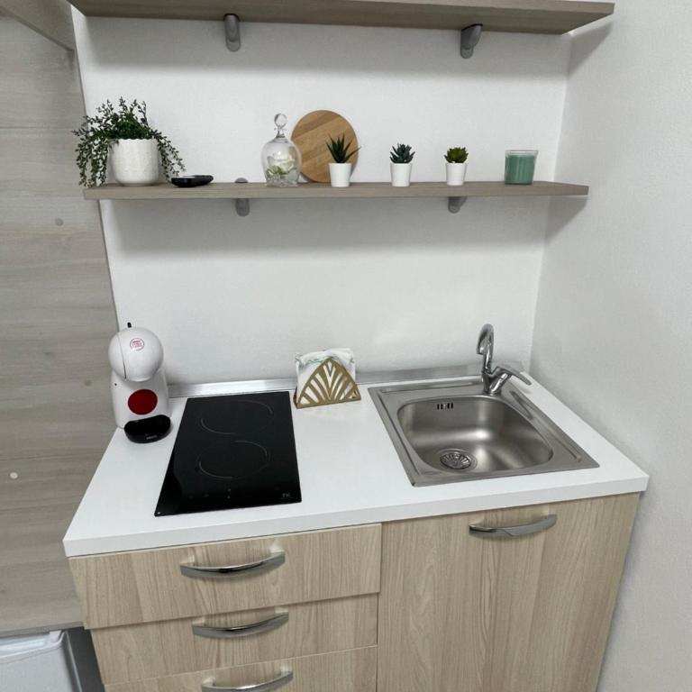 Titti House - One-Bedroom House - 14