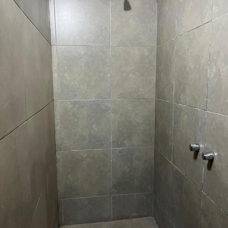 Dale Hostel - Habitación Compartida Femenina - 2