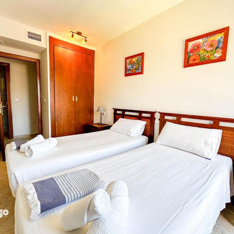 Pool View - 2 Bedrooms - Vista Esuri - COL01 - Apartamento con vistas a la piscina - 5