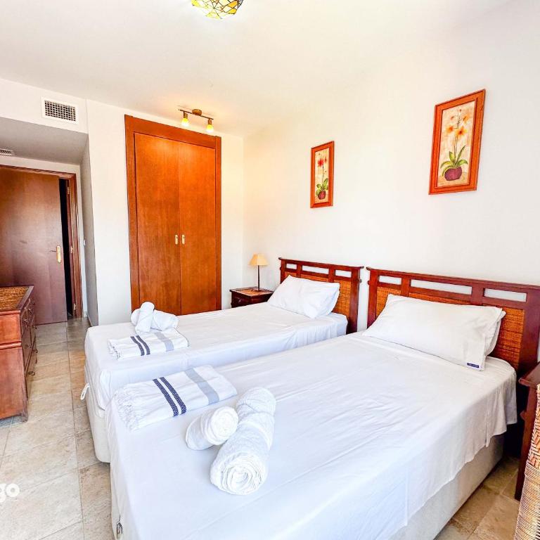 Pool View - 2 Bedrooms - Vista Esuri - COL01 - Apartamento con vistas a la piscina - 20
