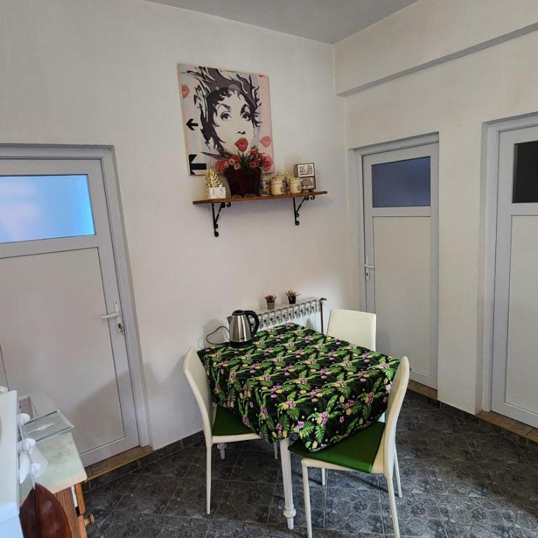 Apartmani Lavirint Ravne - Two-Bedroom Apartment - 5