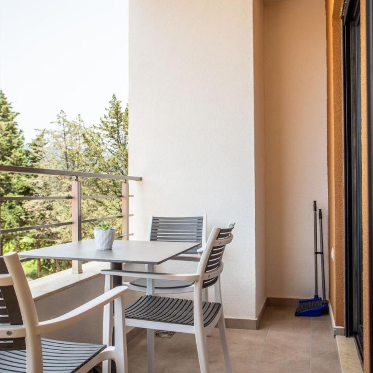 Apartments NIKOS FAMILY - One-Bedroom Apartment with Balcony - 24
