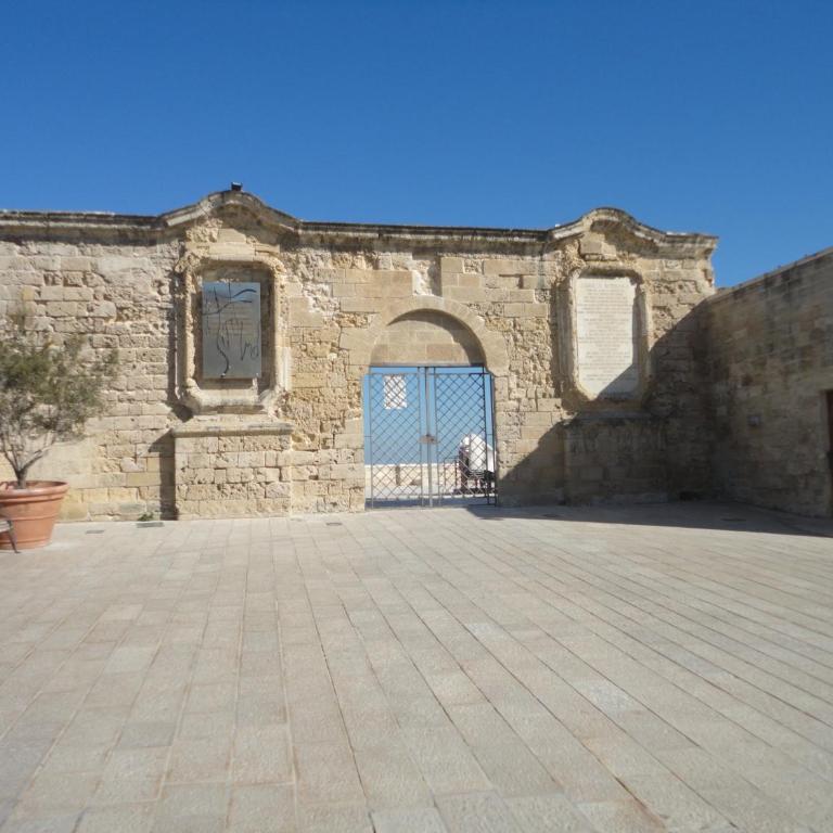 Art Loft M8 Bari City Centre M8apartments - Studio Apartment - 24