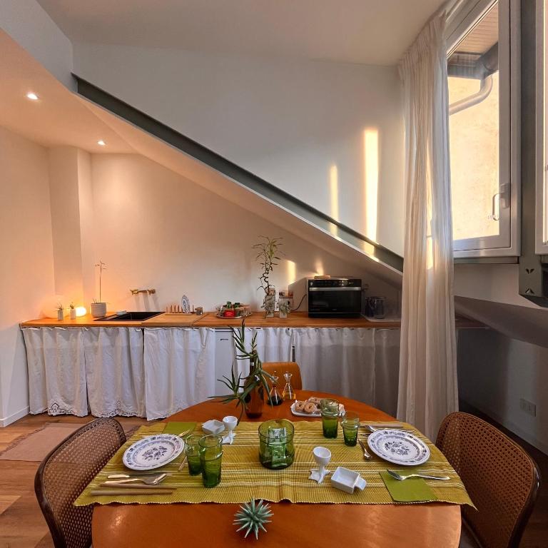 Crocetta 67 - penthouse - Appartamento con 1 Camera da Letto - 2