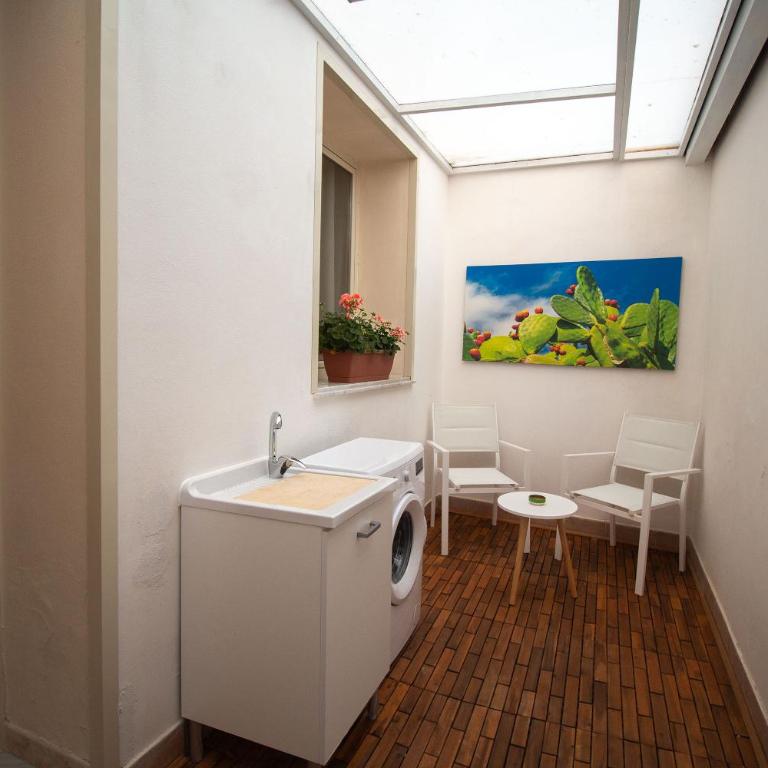 RelaxTime Casa Vacanze - Two-Bedroom House - 5