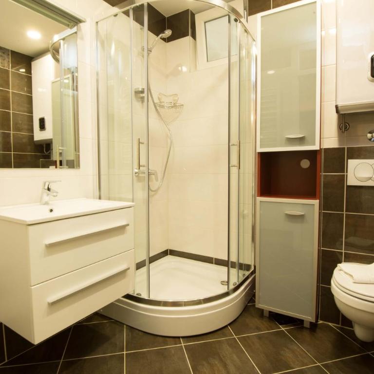 Apartments Harmonija - Apartman sa 2 Spavaće Sobe i Pogledom na More - 14