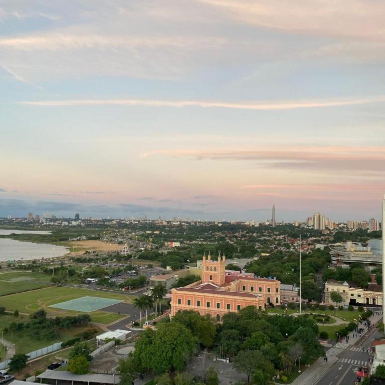 Moderno Dpto con Vista a la Bahía de Asunción - Apartamento de 2 dormitorios - 12