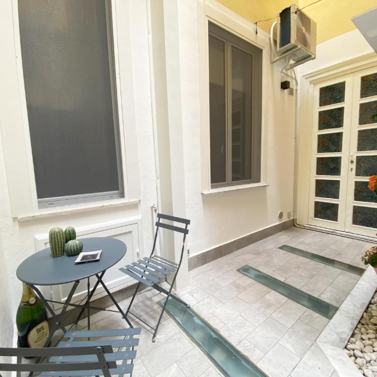 Kamaffari Central Apartment - Appartamento con 2 Camere da Letto - 25