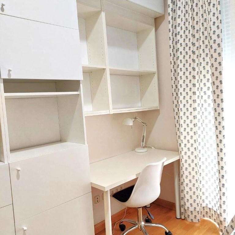 Granada Puerto Home Boutique - Two-Bedroom Apartment - 28