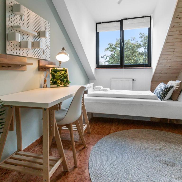 Flatista Homes - Penthouse with Rooftop Gym - Apartment - 19