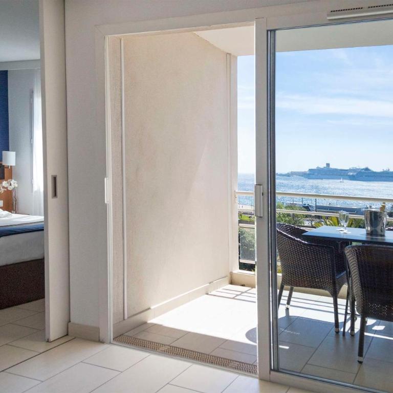 Best Western Plus Ajaccio Amirauté - Suite 1 Chambre - 1