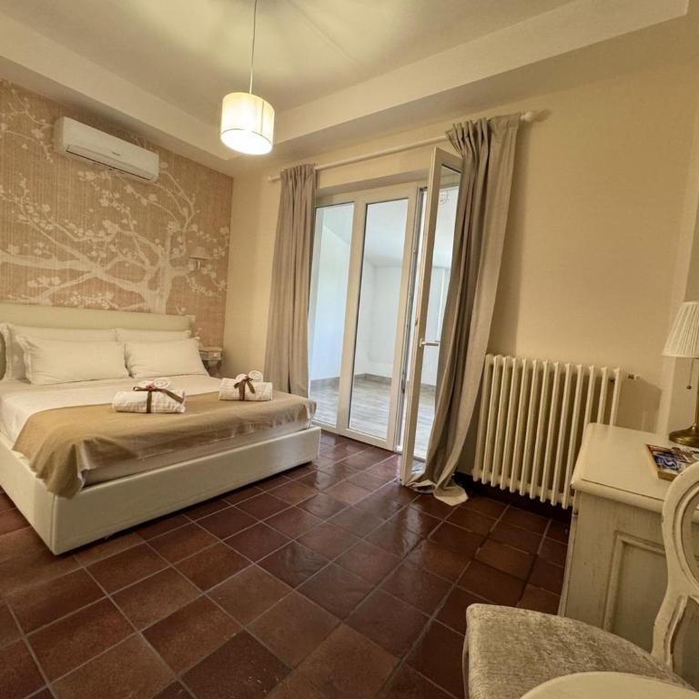 La Magnolia 140 - Camera Matrimoniale con Bagno Privato - 15