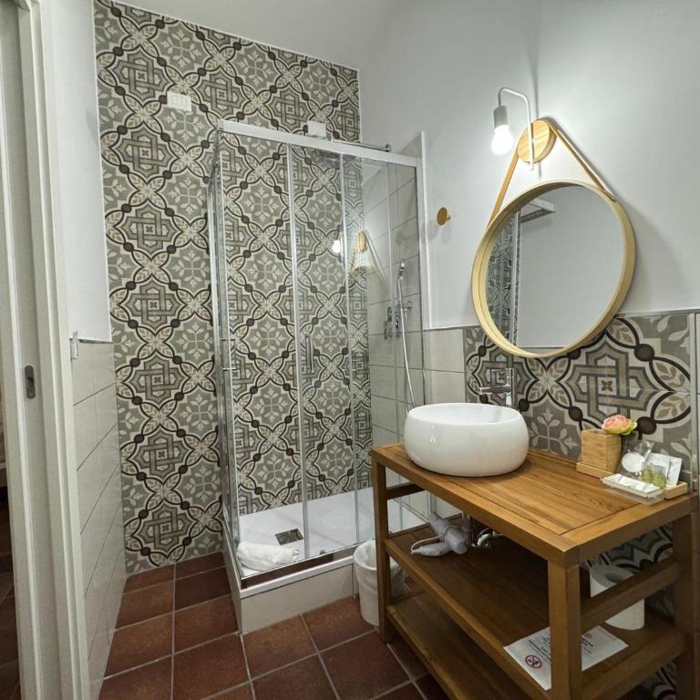 La Magnolia 140 - Camera Matrimoniale con Bagno Privato - 19