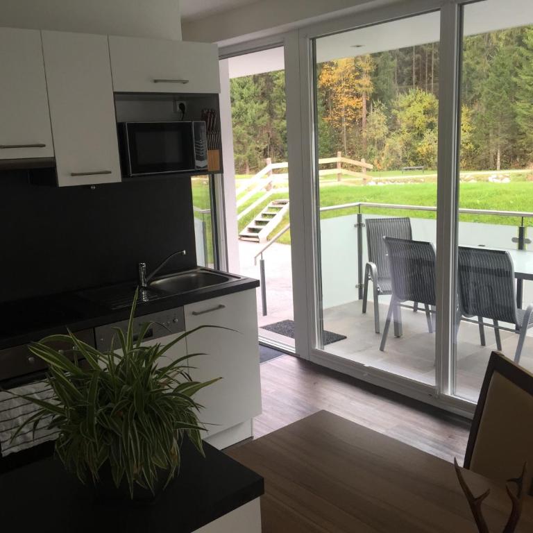 TownVille - Apartment with Terrace - 4