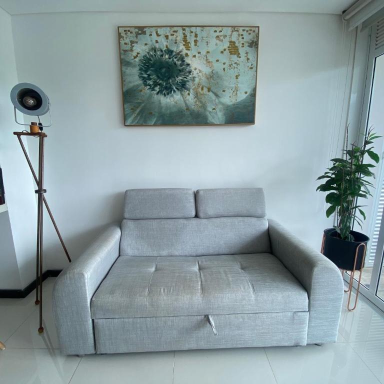 Modern well-equipped 4 PPL condo/5 MIN beach walk - One-Bedroom Apartment - 53