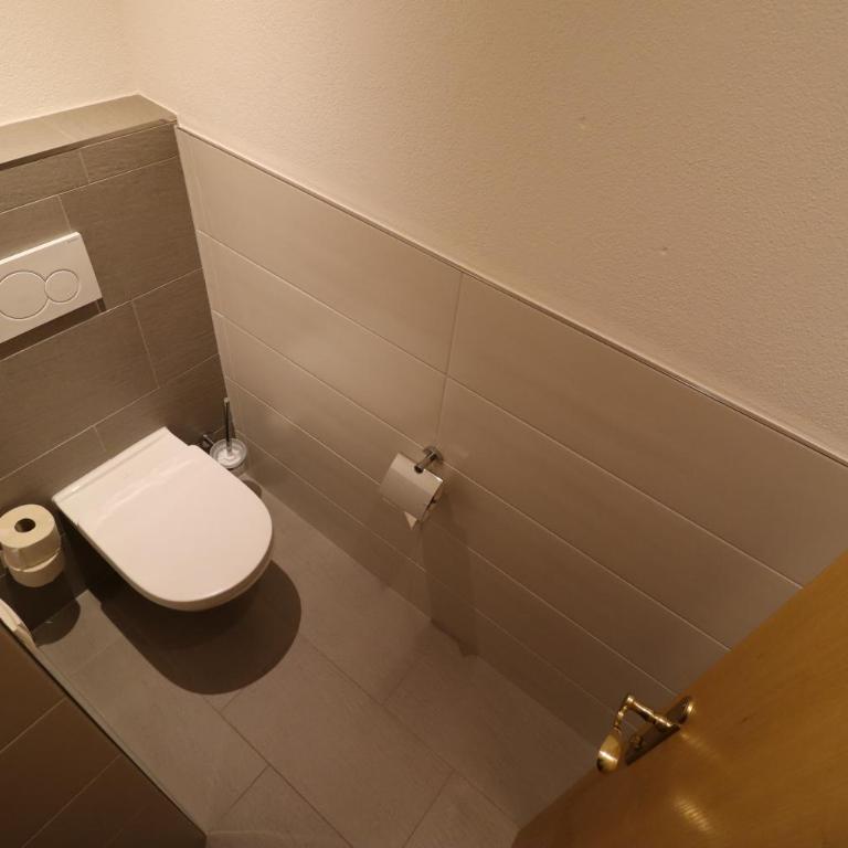 Ferienhotel Fuchs - Comfort Dreibettzimmer mit Dusche - 7