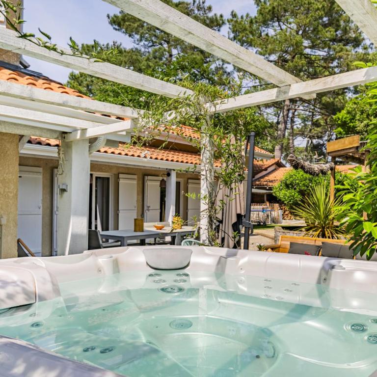 maison familiale à 2 pas du lac,avec spa, à la Gde Escoure-grives - Maison 3 Chambres - 29