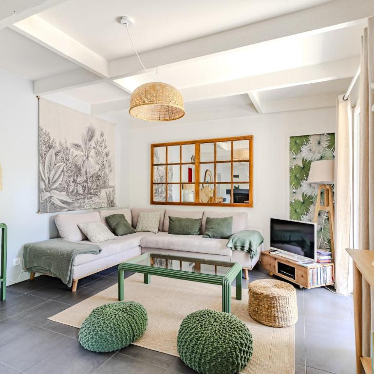 maison familiale à 2 pas du lac,avec spa, à la Gde Escoure-grives - Maison 3 Chambres - 26