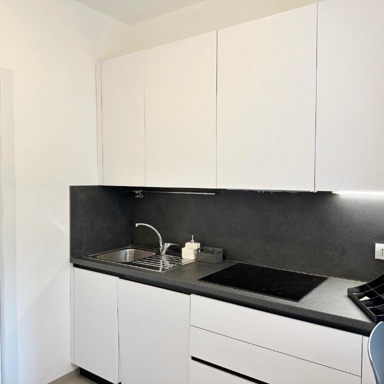 Como Charme Apartment - Appartamento con 2 Camere da Letto - 23