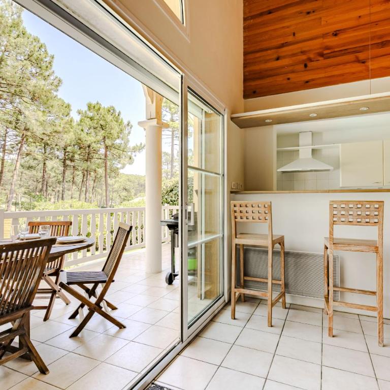 villa piscine 4ch dans la pinede a 4min de l ocean AG1 - Villa avec Piscine Privée - 17