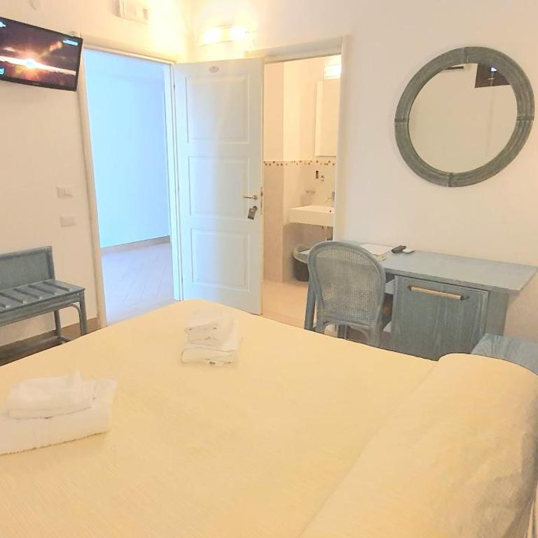 Agriturismo Il Trappeto - Camera Budget Matrimoniale/Doppia con Letti Singoli senza Finestra - 9