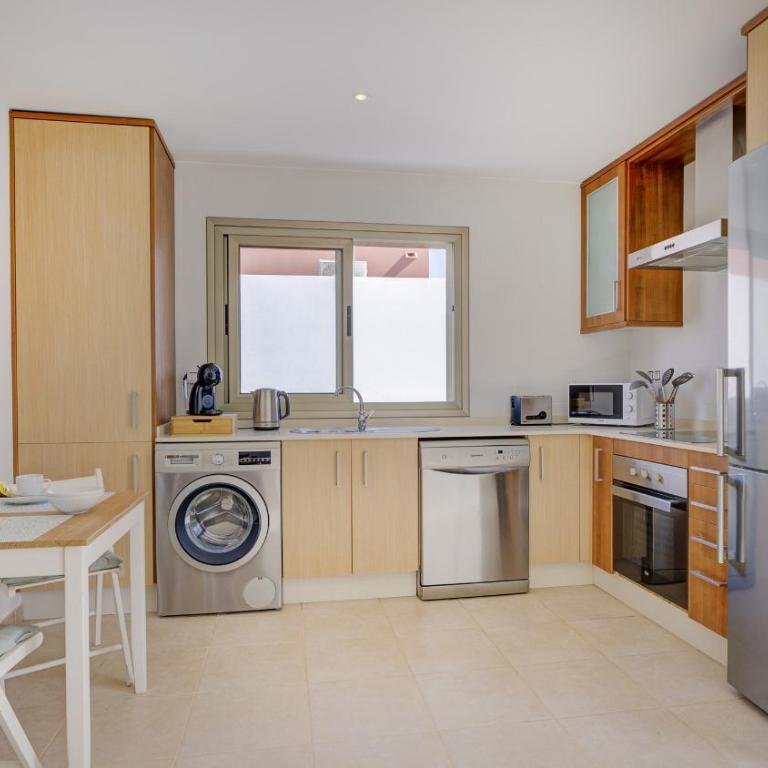 Vila Mares - Three-Bedroom Villa - 14
