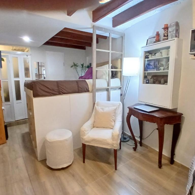 Central, cozy & self-contained petfriendly apartments in the heart of Miraflores - Estudio - 11