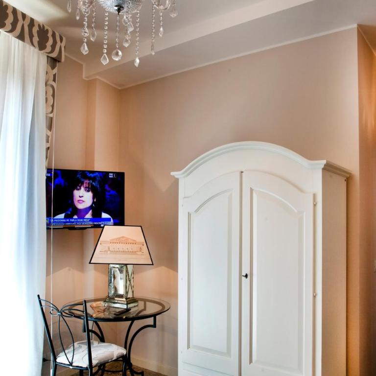 Porta Di Mezzo Luxury Suites & Rooms - Double Room - 7