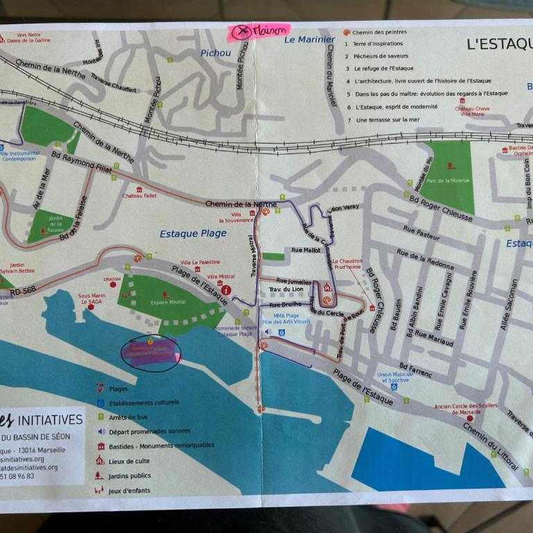 maison entièrement climatisée vue d'exception mer et rade de Marseille avec piscine 8 personnes - Villa - 47