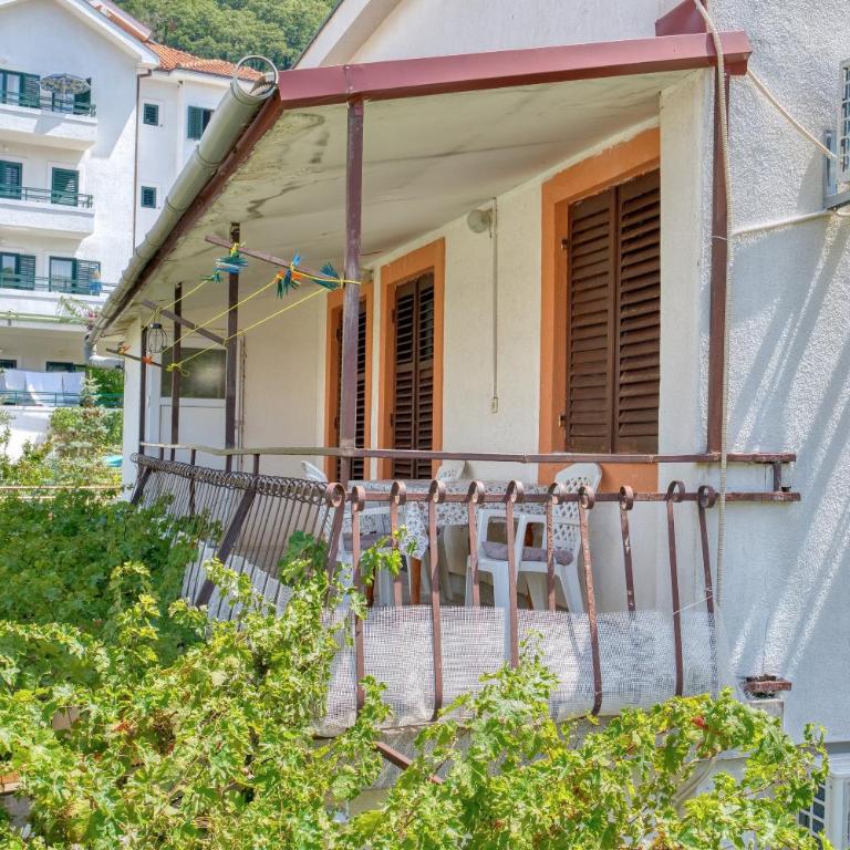 Baka Zlata Apartments - Apartman s 2 Spavaće Sobe sa Balkonom i Terasom - 23
