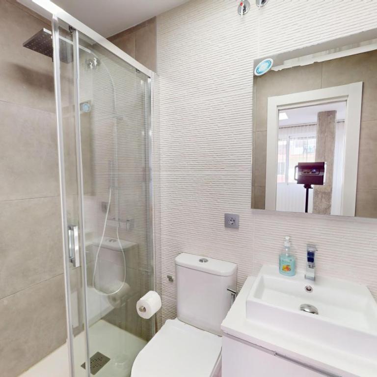 Centro-Playa del Faro - Two-Bedroom Apartment - 4