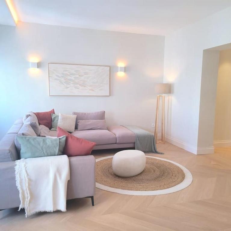 Stunning 8 pax apartment close to Puerta del Sol - Alcalá - Apartment - 1