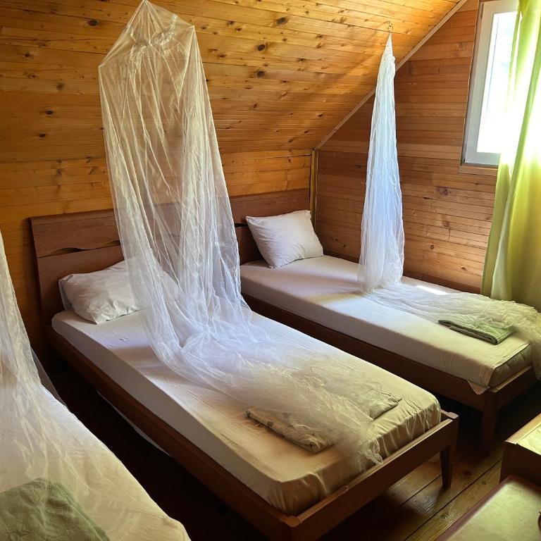 Velicanka hostel - Trokrevetna Soba - 4